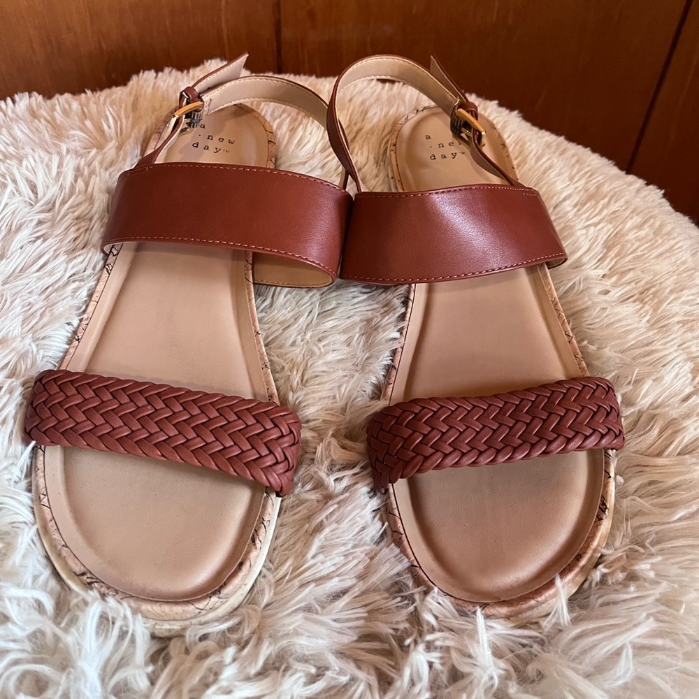 Women’s brown sandals size 11
